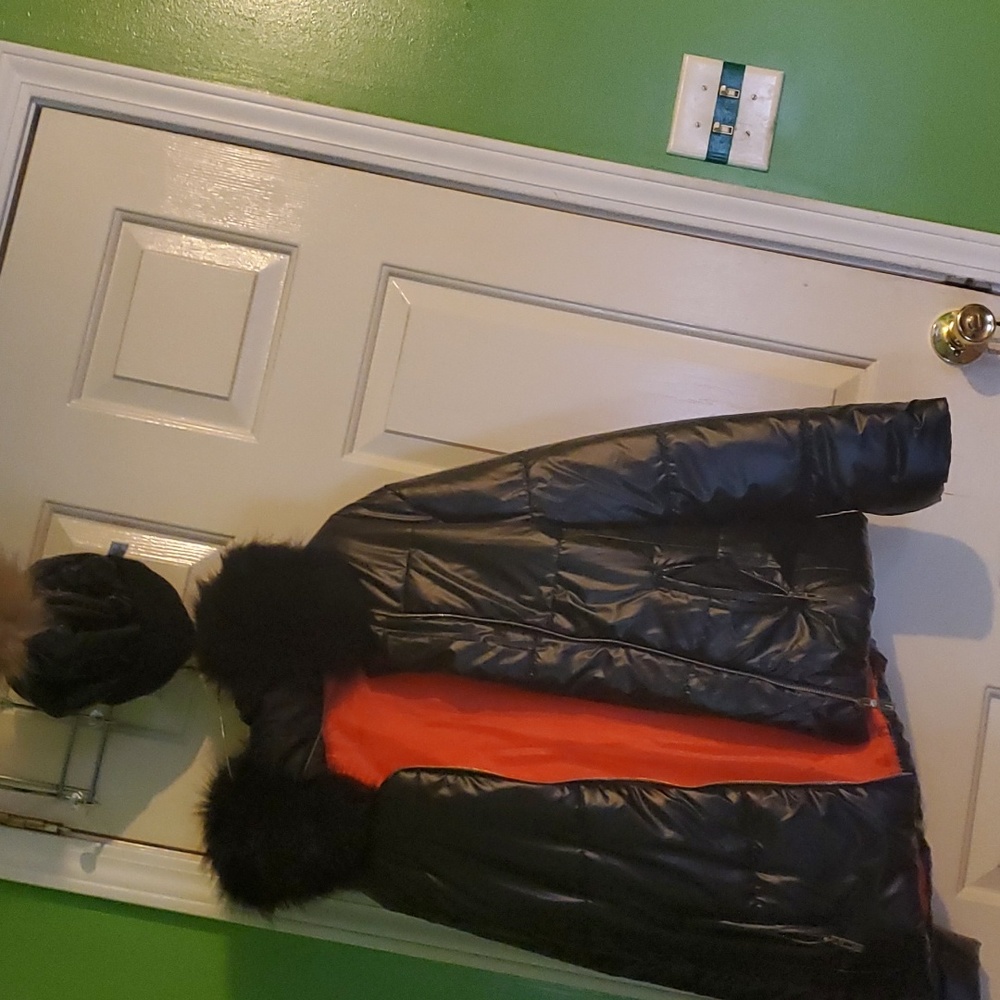 Hat and jacket - Picture 3 of 4